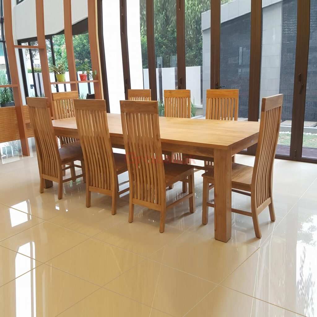 Dining set with tall chairs